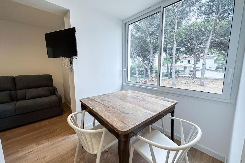Can Romy Appartement T2F A 20M De La Plage De Cala Montgo L' Escala Eksteriør billede