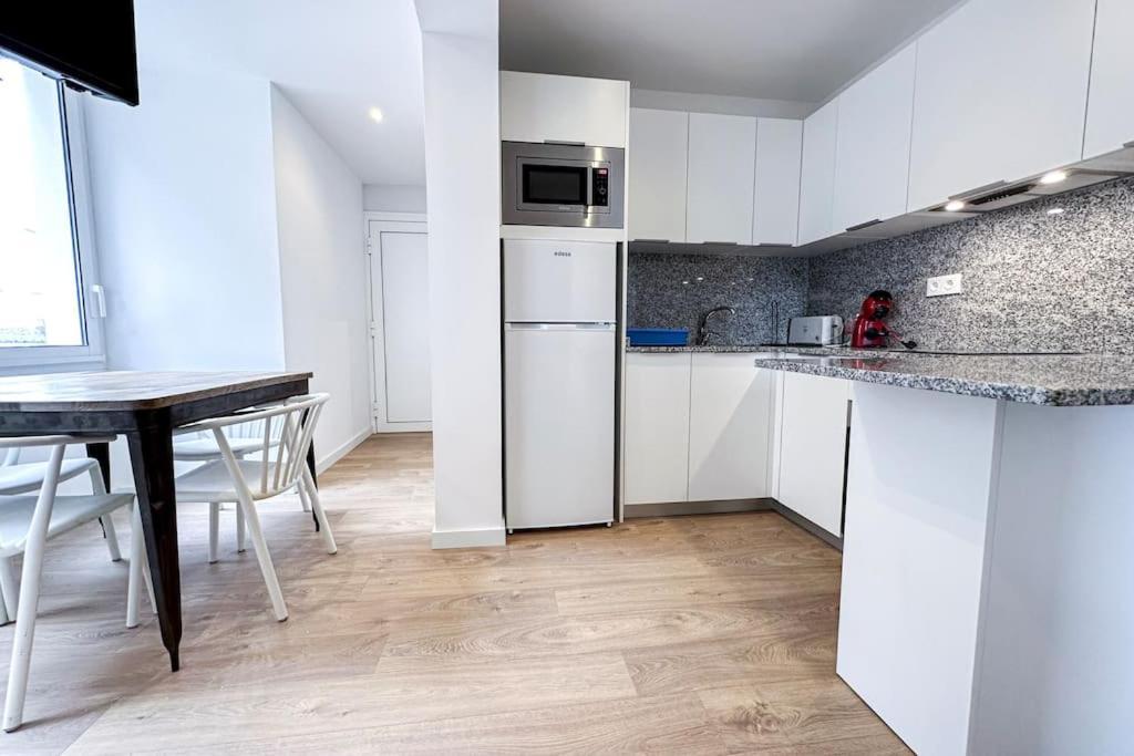 Can Romy Appartement T2F A 20M De La Plage De Cala Montgo L' Escala Eksteriør billede