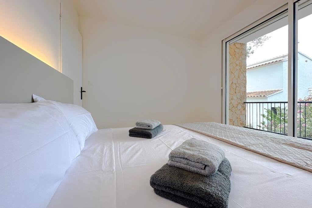 Can Romy Appartement T2F A 20M De La Plage De Cala Montgo L' Escala Eksteriør billede